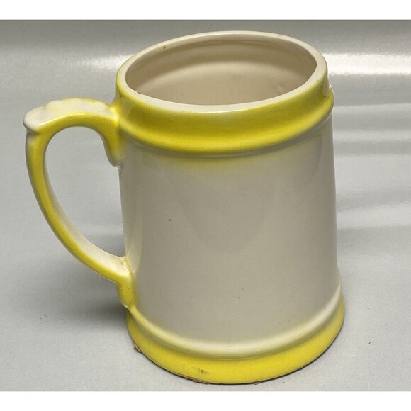 Vintage 1976 GREAT AMERICA Tweety Bird Ceramic Coffee Beer Mug Rare Souvenir WB - Picture 2 of 7